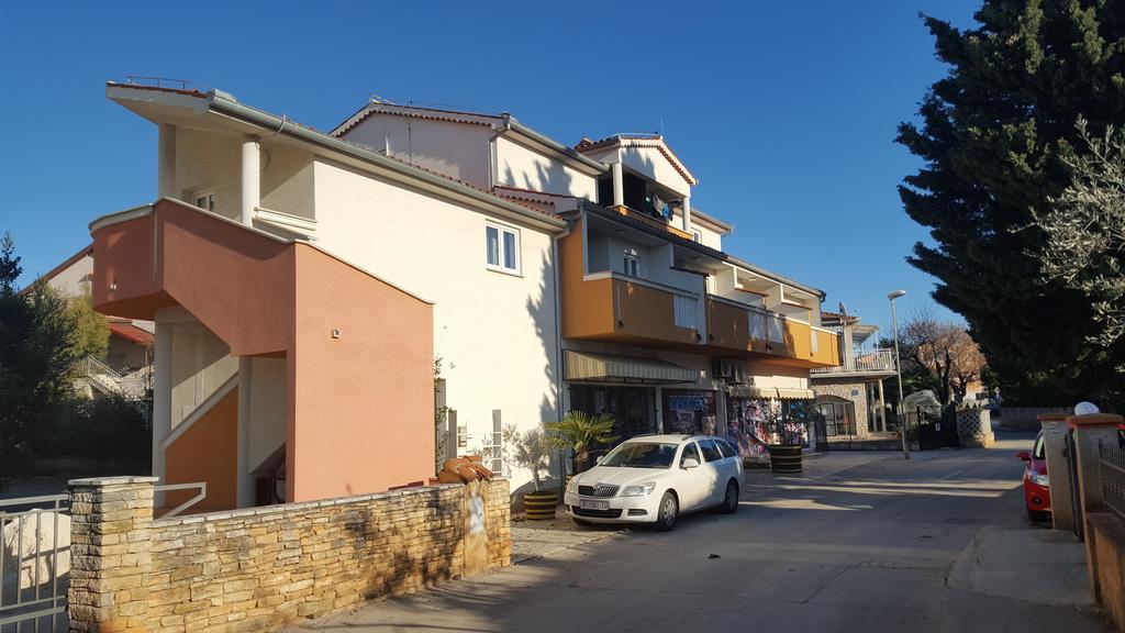 Apartment Koruna Медулин Екстериор снимка