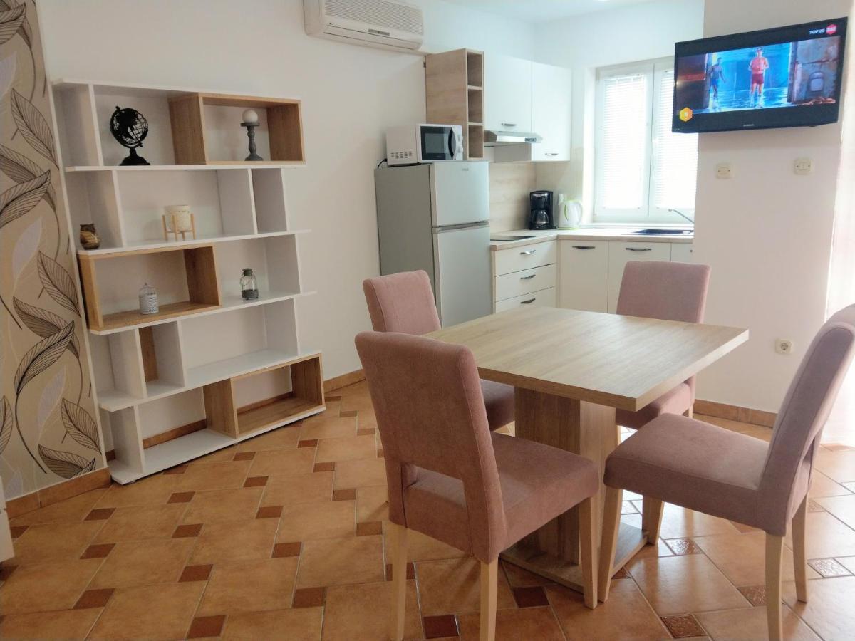 Apartment Koruna Медулин Екстериор снимка