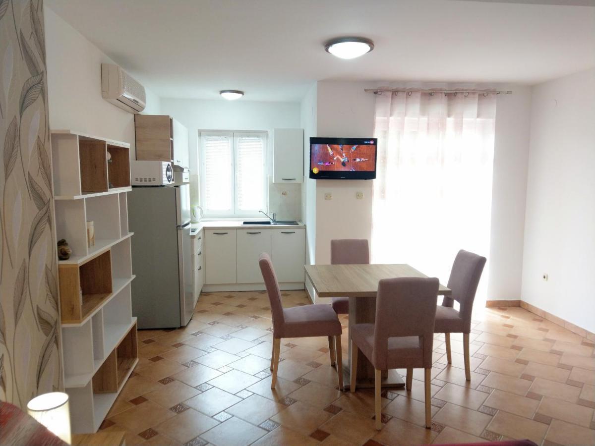 Apartment Koruna Медулин Екстериор снимка