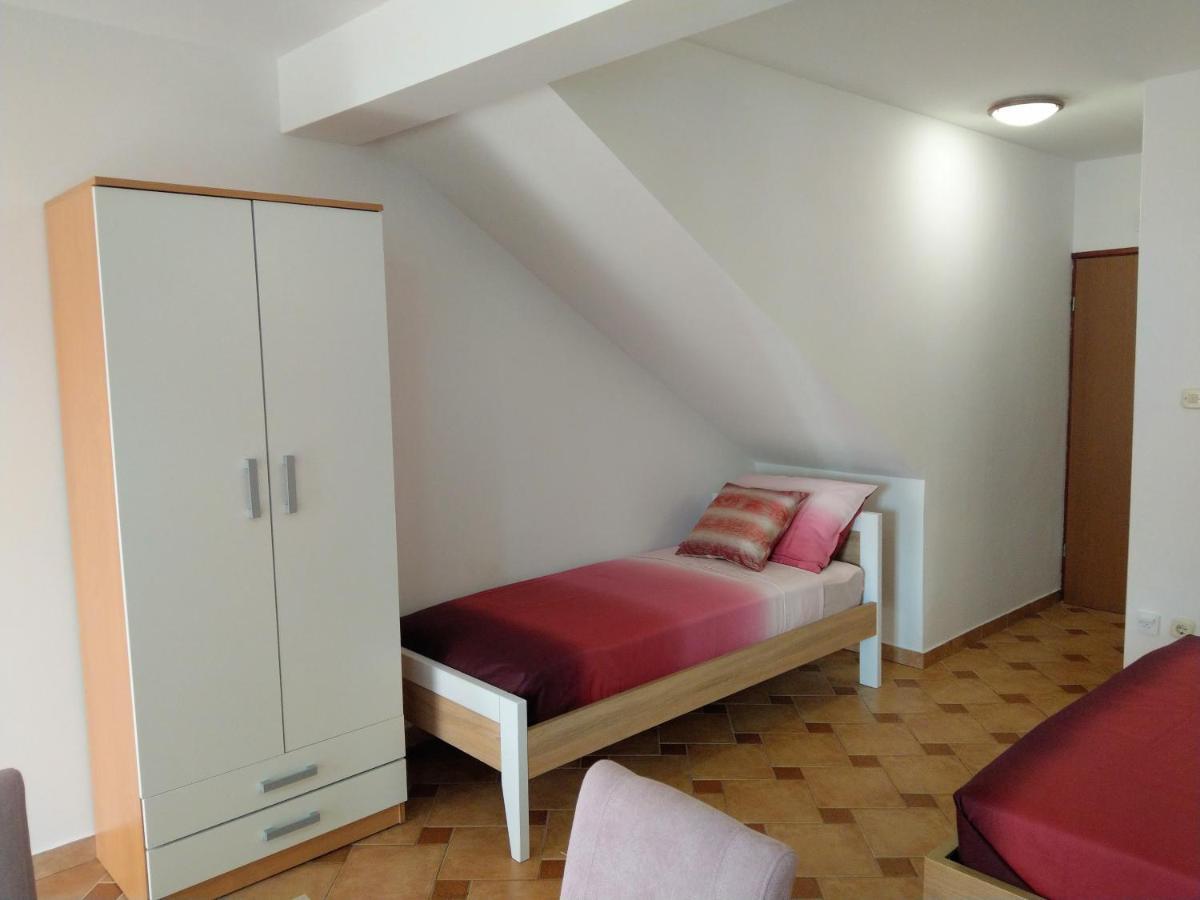 Apartment Koruna Медулин Екстериор снимка